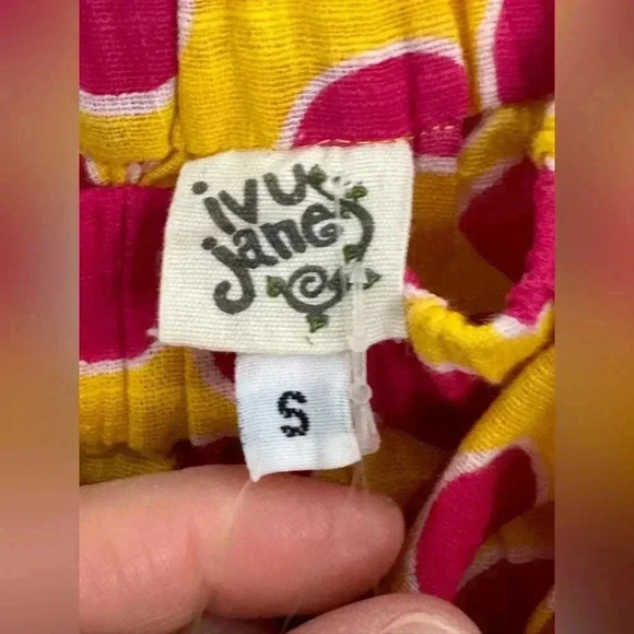 Ivy Jane Polka Dot- Ruffled Sleeves Size Small - Picture 10 of 14